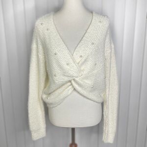 Almost Famous White Pearl Twist Front Sweater Size Medium